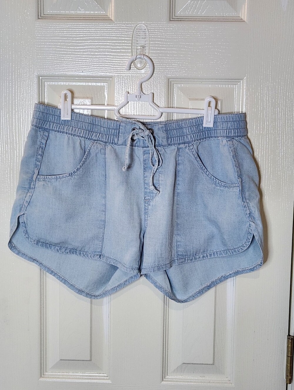 Rusty Nights Lt Blue  Casual Shorts Size 12
